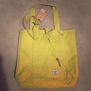 NWT Herschel Market Tote